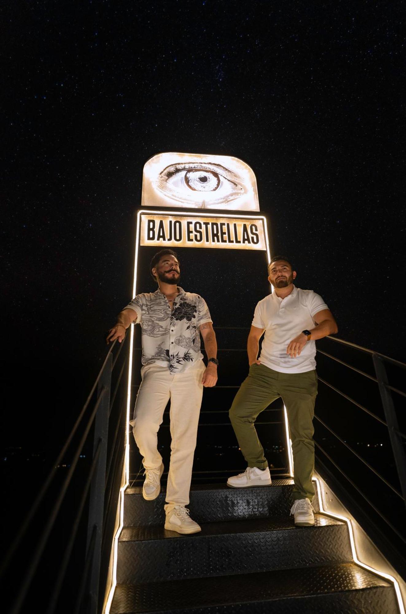 Bajo Estrellas Hotel Contemporaneo บาเย เด กัวลาลูเป ภายนอก รูปภาพ
