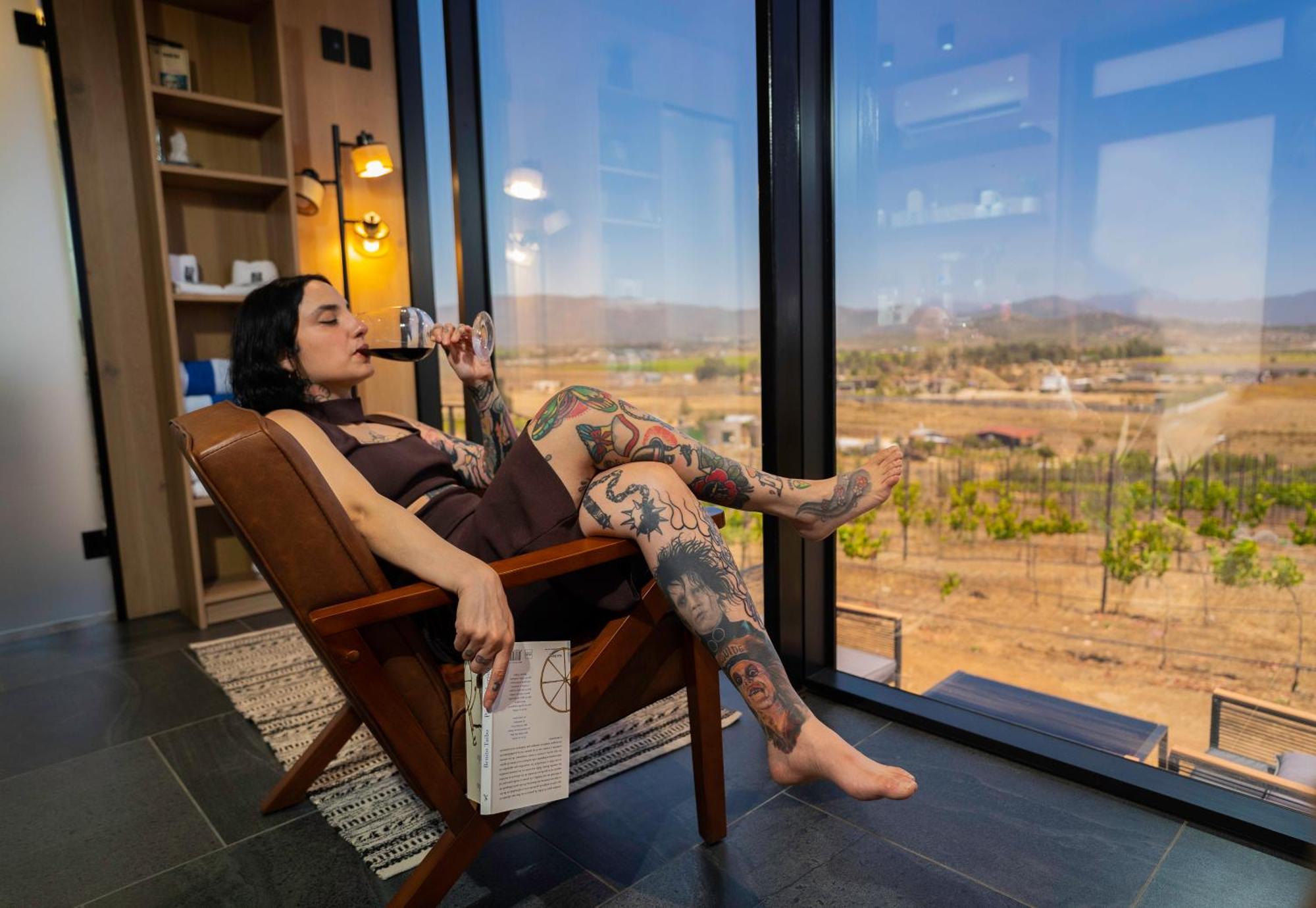Bajo Estrellas Hotel Contemporaneo บาเย เด กัวลาลูเป ภายนอก รูปภาพ