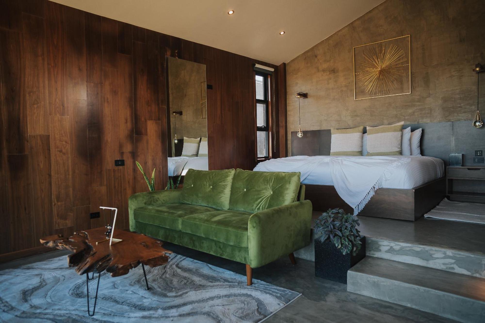 Bajo Estrellas Hotel Contemporaneo บาเย เด กัวลาลูเป ภายนอก รูปภาพ